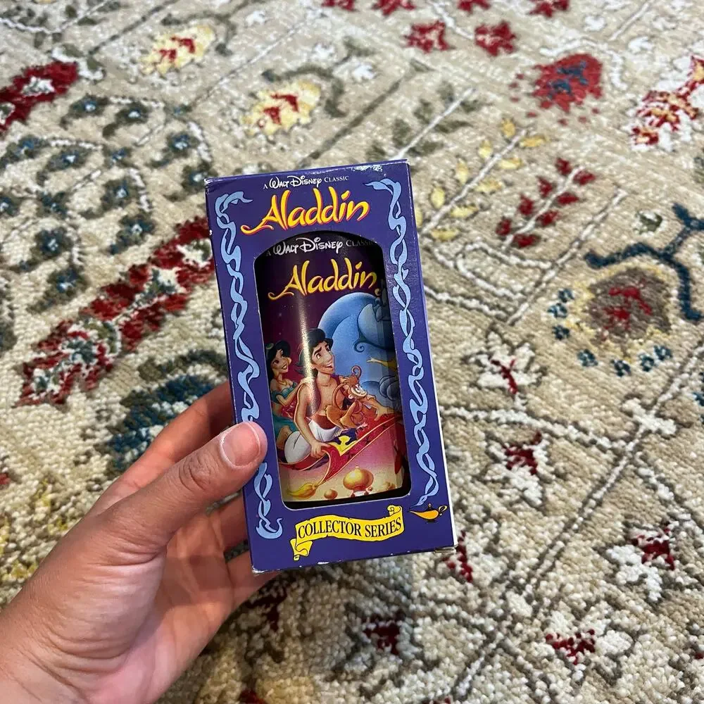 Disney vintage aladdin